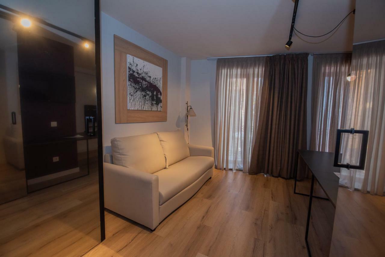 Apartamentos Puerta De 라네스 외부 사진